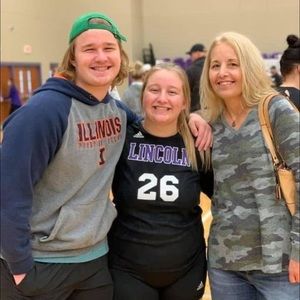 Meet your Posher, Stephanie